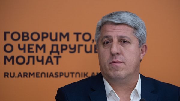 Вардан Восканян на пресс-конференции Будет ли большой пожар войны на Ближнем Востоке (10 января 2020). Еревaн - Sputnik Армения