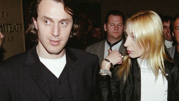 Кристина Орбакайте и Руслан Байсаров (24 декабря 1999). Москва - Sputnik Армения