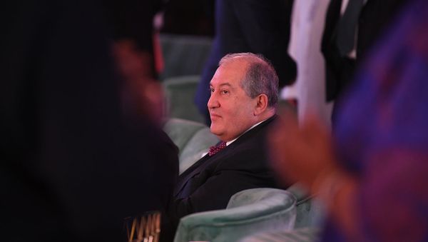 Находящийся с рабочим визитом в ОАЭ Президент РА Армен Саркисян (14 января 2020). Абу-Даби - Sputnik Արմենիա
