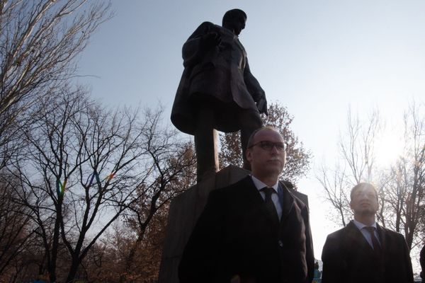 Горе бывает все же не от ума, или Как в Ереване отметили 225-летие Грибоедова - Sputnik Армения
