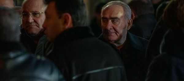 Галуст Саакян на гражданской панихиде Георгия Кутояна (19 января 2020). Еревaн - Sputnik Армения