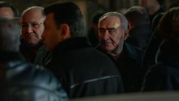 Галуст Саакян на гражданской панихиде Георгия Кутояна (19 января 2020). Еревaн - Sputnik Армения