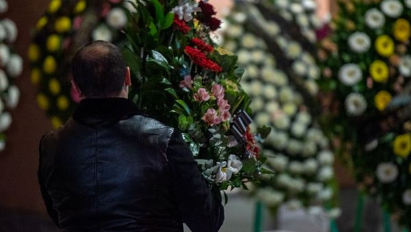 Гражданская панихида Георгия Кутояна (19 января 2020). Еревaн - Sputnik Армения