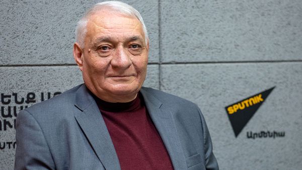 Арег Ованисян - Sputnik Արմենիա