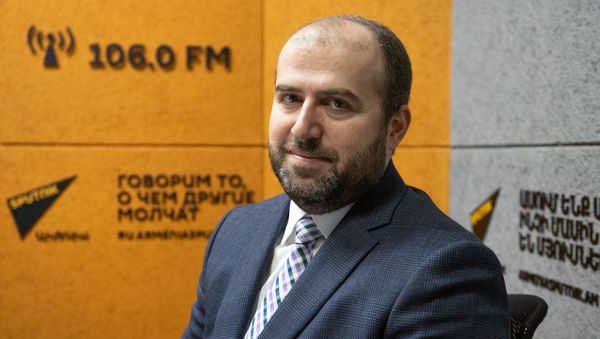 Նախարար. «Սևանի հարցը տարիների լուծում է պահանջում, մեկ օրում 10 մլն ծառ տնկելն էլ իրատեսական է» - Sputnik Արմենիա