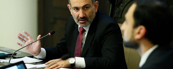 Премьер-министр РА Никол Пашинян на заседании правительства (23 января 2020). Еревaн Премьер-министр РА Никол Пашинян на заседании правительства (23 января 2020). Еревaн - Sputnik Армения
