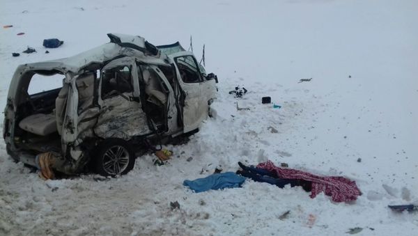 Дорожно-транспортное происшествие на трассе Сызрань - Волгоград (28 января 2020). Саратовская область - Sputnik Армения