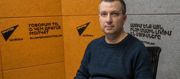 Исполнительный директор Ассоциации политической науки Армении Бениамин Погосян - Sputnik Արմենիա