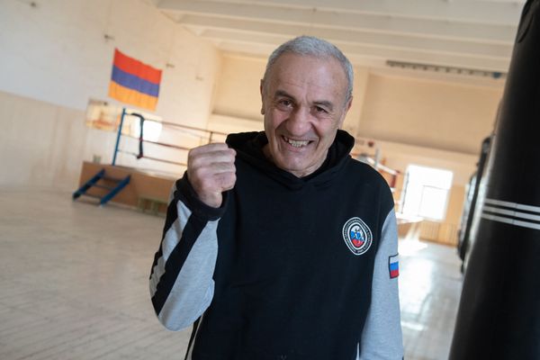 У меня отпала челюсть: армянский тренер рассказал о встрече и работе с Николаем Валуевым - Sputnik Армения
