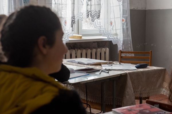 Ցուրտ միջանցքներ, տաք մթնոլորտ. Կոտայքի մարզի դպրոցներում «ուրիշ» ջերմաստիճան է - Sputnik Արմենիա