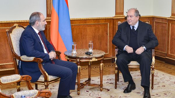 Встреча премьер-министра и президента Никола Пашиняна и Армена Саркисяна (4 февраля 2020). Еревaн - Sputnik Արմենիա