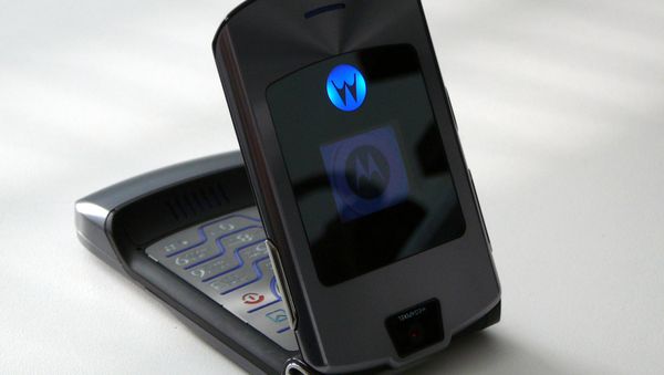 Motorola Razr V3 - Sputnik Արմենիա