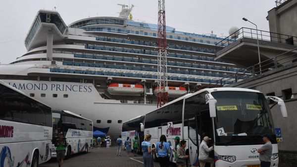 Круизный лайнер Diamond Princess прибыл в порт Владивостока - Sputnik Армения