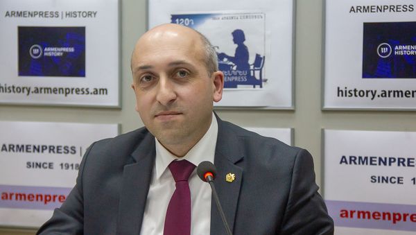Губернатор Лори Андрей Гукасян на пресс-конференции (22 февраля). Еревaн - Sputnik Արմենիա