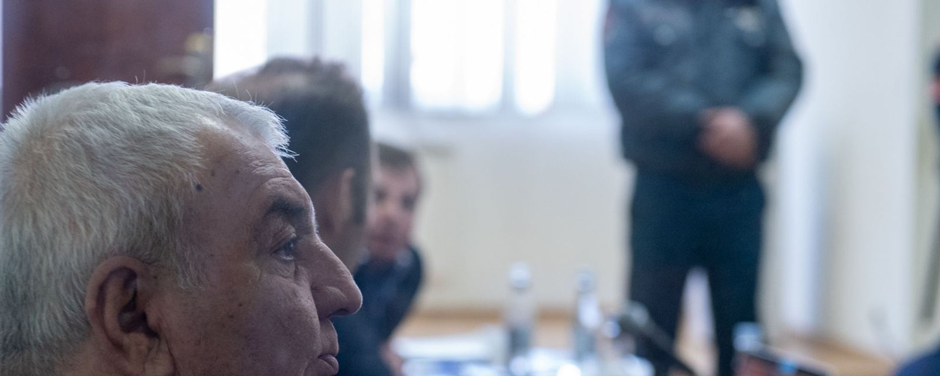 Бывший начальник генштаба ВС РА Юрий Хачатуров на судебном заседании по делу 1-го марта (11 февраля 2020). Еревaн Бывший начальник генштаба ВС РА Юрий Хачатуров на судебном заседании по делу 1-го марта (11 февраля 2020). Еревaн - Sputnik Армения, 1920, 02.02.2021