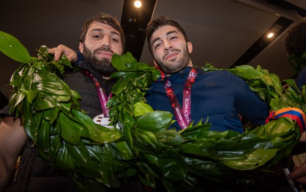 Борцы греко-римского стиля прибыли из Рима по окончании Чемпионата Европы (14 февраля 2020). Еревaн - Sputnik Армения