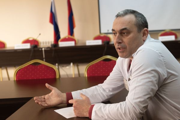 Не хочу тайком ходить за лекарствами: проект властей Армении напугал ВИЧ-инфицированных Не хочу тайком ходить за лекарствами: проект властей Армении напугал ВИЧ-инфицированных - Sputnik Армения