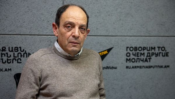 Председатель Хельсинкского комитета Армении Аветик Ишханян - Sputnik Армения
