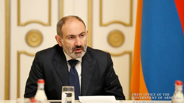 Премьер-министр Никол Пашинян провел совещание в связи с гибелью военнослужащих (17 февраля 2020). Еревaн Премьер-министр Никол Пашинян провел совещание в связи с гибелью военнослужащих (17 февраля 2020). Еревaн - Sputnik Армения