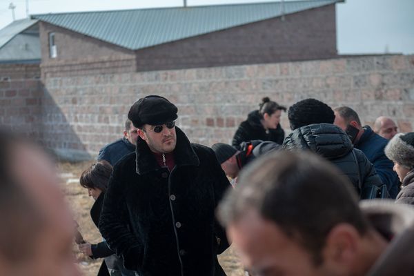 Коровье здоровье: швейцарцы и австрийцы помогают армянским фермерам получать больше молока Коровье здоровье: швейцарцы и австрийцы помогают армянским фермерам получать больше молока - Sputnik Армения