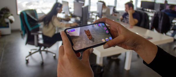 Демонстрация игры Dogtown компании по разработке мобильных игр Frismos - Sputnik Армения