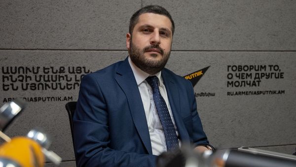 Армен Памбухчян - Sputnik Արմենիա