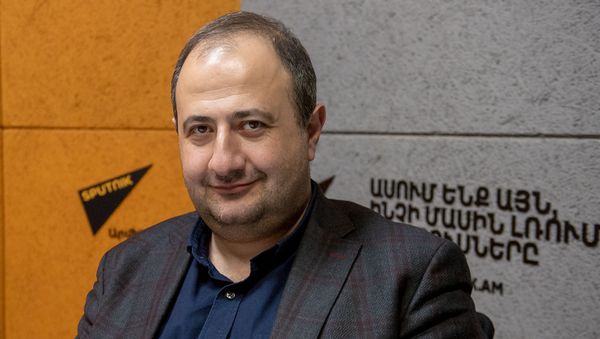 Рубен Мелконян - Sputnik Արմենիա