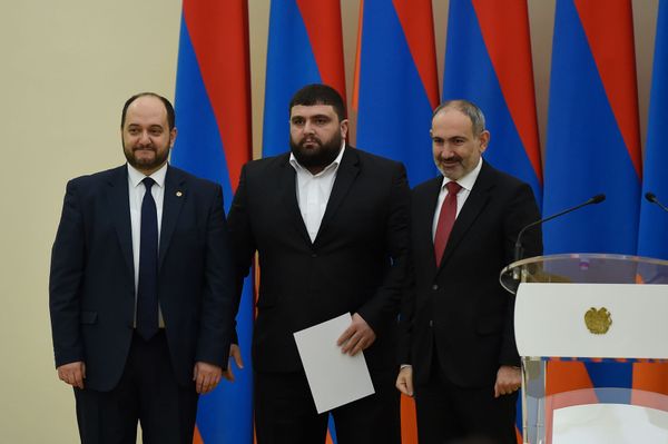 Спортсмены могут помочь в борьбе с криминальной субкультурой — Пашинян Спортсмены могут помочь в борьбе с криминальной субкультурой — Пашинян - Sputnik Армения