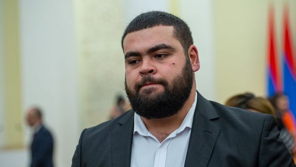 Гор Минасян перед началом церемонии награждения лучших спортсменов 2019 года (21 февраля 2020). Еревaн - Sputnik Արմենիա