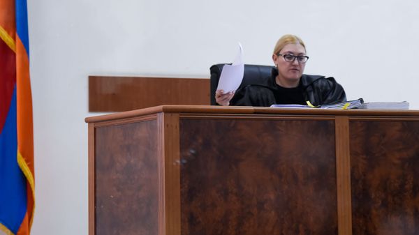 Судья Анна Данибекян на судебном заседании по делу 1 марта (25 февраля 2020). Еревaн - Sputnik Армения