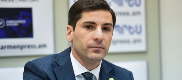 Пресс-конференция губернатора Араратской области Гарика Саркисяна (26 февраля 2020). Еревaн - Sputnik Армения