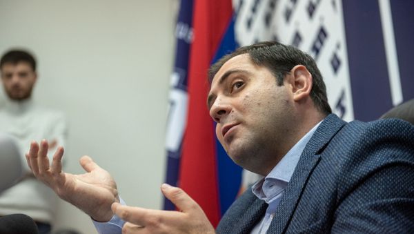  Пресс-конференция Сурена Папикяна в штабе “Да” (26 февраля 2020). Еревaн - Sputnik Արմենիա
