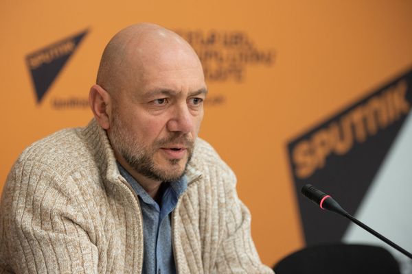 «Ստեղծել վախի մթնոլորտ. վնասել տնտեսությանը». նոր վարկած` կորոնավիրուսի ստեղծման մասին - Sputnik Արմենիա