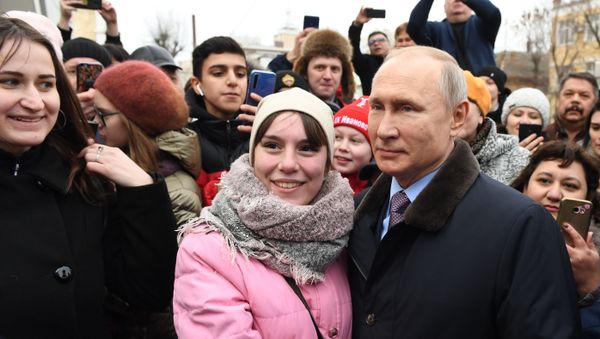 Президент России Владимир Путин во время рабочей поездки в Иваново Президент России Владимир Путин во время рабочей поездки в Иваново - Sputnik Армения