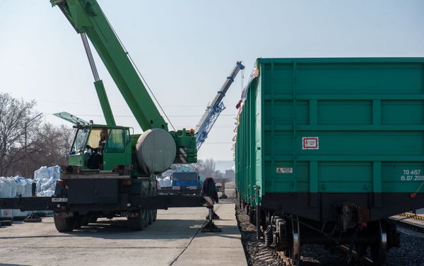 Ввод в строй новых вагонов Южно-Кавказской железной дороги для перевозки руды (9 марта 2020). Еревaн - Sputnik Армения
