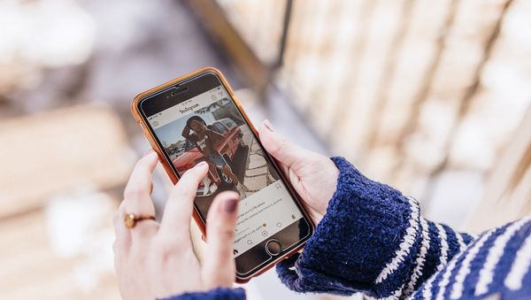 Instagram готов вернуть хронологический порядок появления постов - Sputnik Армения