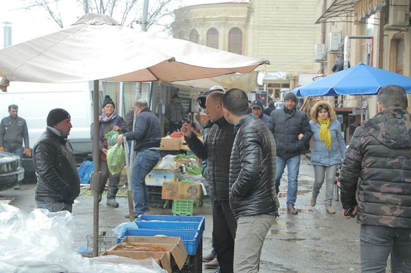 Գյումրիում կանգառներն ախտահանվում են, բացօթյա առևտրով զբաղվողները՝ զգուշացվում - Sputnik Արմենիա