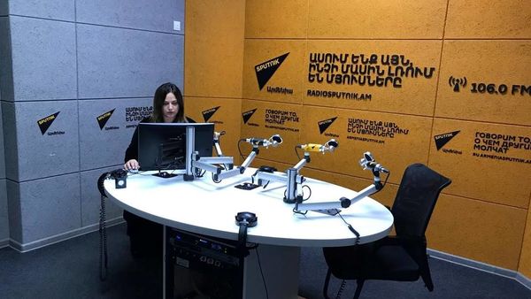 Էլմիրա Թևանյան  18 03 2020   17։00 - Sputnik Արմենիա
