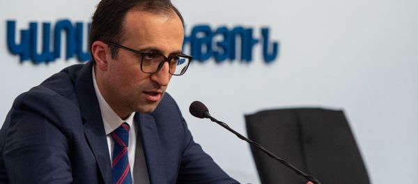 Пресс-конференция министра здравоохранения Армении Арсена Торосяна на тему коронавируса (19 марта 2020). Еревaн - Sputnik Армения