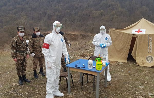 В армянской армии нет ни одного случая заражения коронавирусом – Минобороны В армянской армии нет ни одного случая заражения коронавирусом – Минобороны - Sputnik Армения