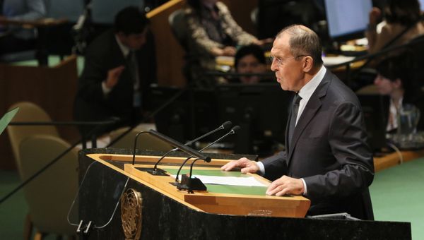 Министр иностранных дел РФ Сергей Лавров во время выступления на 74-й сессии Генеральной Ассамблеи ООН в Нью-Йорке - Sputnik Армения