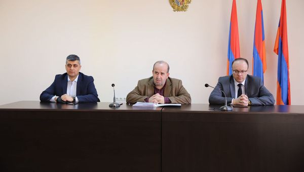 Рабочее заседание оперативного штаба Ширака (24 марта 2020). Гюмри - Sputnik Արմենիա