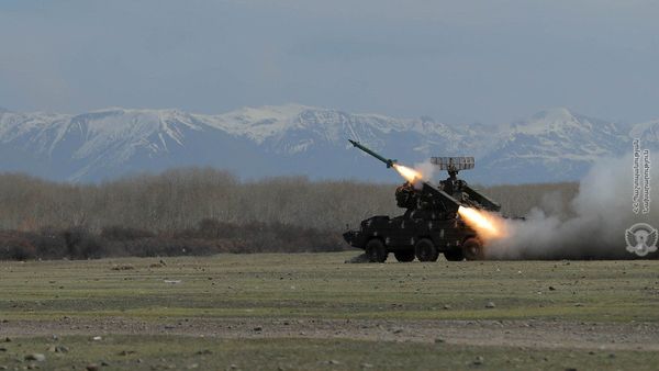 Учения войск противовоздушной обороны (27 марта 2020). Армения Учения войск противовоздушной обороны (27 марта 2020). Армения - Sputnik Армения