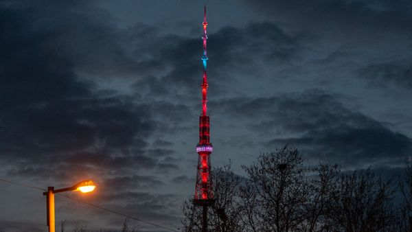 Ереванская телебашня на рассвете - Sputnik Армения