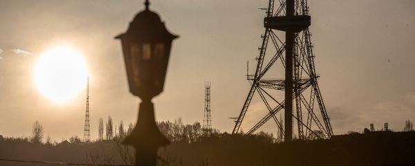 Ереванская телебашня на рассвете - Sputnik Արմենիա