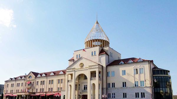 Здание парламента Карабаха - Sputnik Армения
