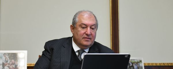 Президент Армен Саркисян и посол Индии в Армении по видеосвязи обсудили ситуацию с новым коронавирусом (30 марта 2020). Еревaн - Sputnik Արմենիա