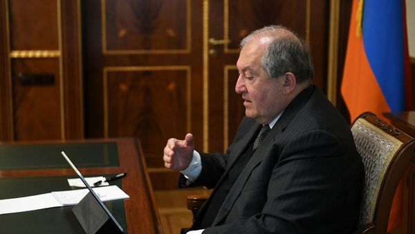 Президент Армен Саркисян и посол Индии в Армении по видеосвязи обсудили ситуацию с новым коронавирусом (30 марта 2020). Еревaн - Sputnik Արմենիա