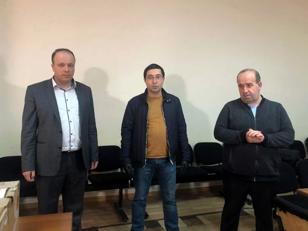 Շիրակում ավելի քան 150 աշակերտներ կապահովվեն համակարգչով և կմիանան հեռավար դասընթացին Շիրակում ավելի քան 150 աշակերտներ կապահովվեն համակարգչով և կմիանան հեռավար դասընթացին - Sputnik Արմենիա