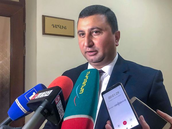Շիրակում ավելի քան 150 աշակերտներ կապահովվեն համակարգչով և կմիանան հեռավար դասընթացին Շիրակում ավելի քան 150 աշակերտներ կապահովվեն համակարգչով և կմիանան հեռավար դասընթացին - Sputnik Արմենիա